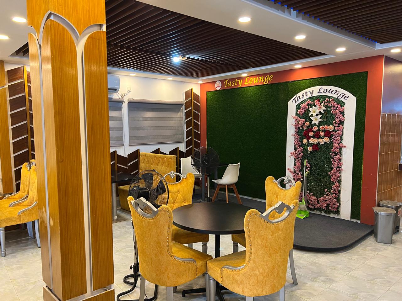 RESTAURANT INTERIOR DESIGN