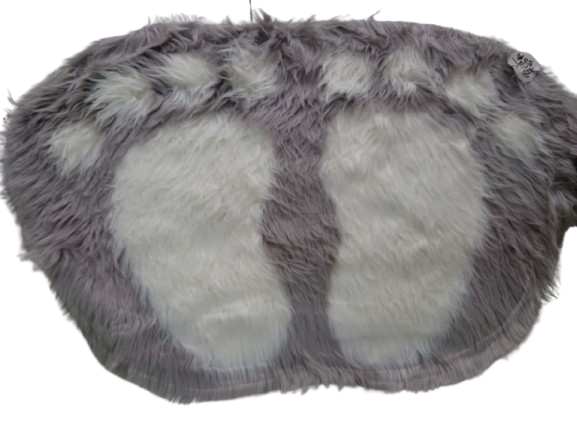 Footprint Rug  Add a playful touch to your decor