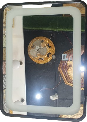 DECORATIVE LED MIRROR